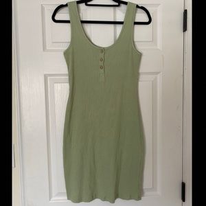 green bodycon dress